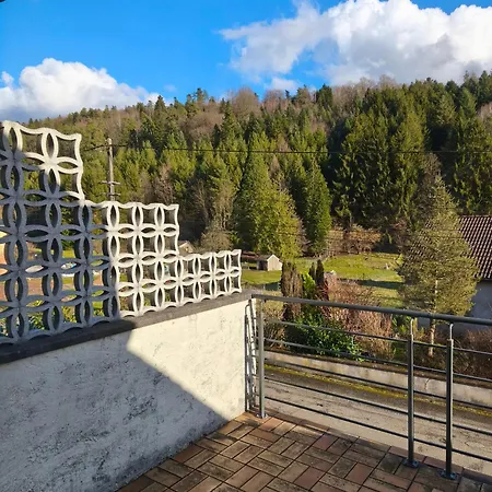 Le Nid Des Loups Holiday home