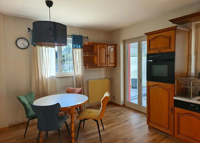 Dom wakacyjny Le Nid Des Loups *